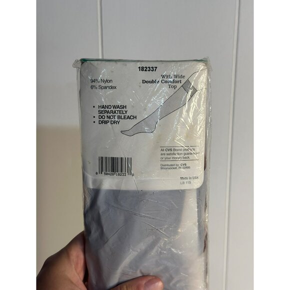 VTG CVS Comfort Top Knee Highs Reinforced Toe, Beige, 3 Pair (NOS - Lot of 2) - Picture 5 of 5